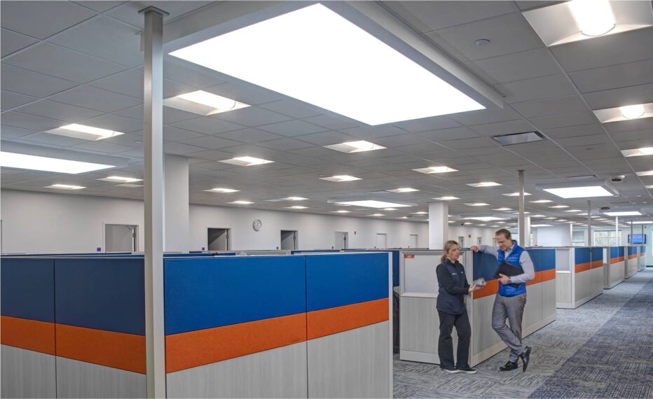 Arium AEC Firm High-Tech Electronics Manufacturing Office Floor