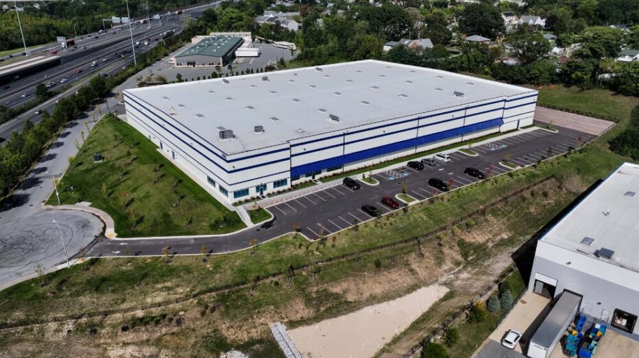 TitanSteel-Exterior-Building-View-Parking-Lot