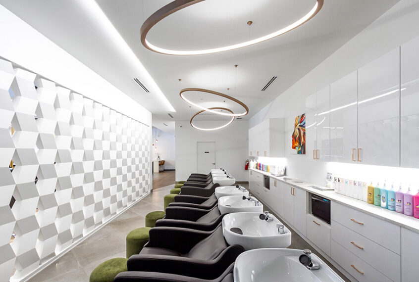 Define Hair salon with hair washing stations