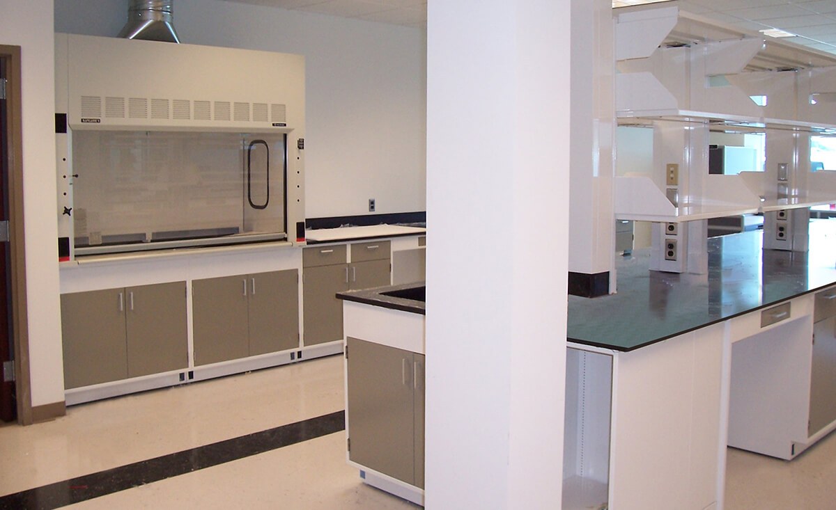 Qiagen biotech lab stations