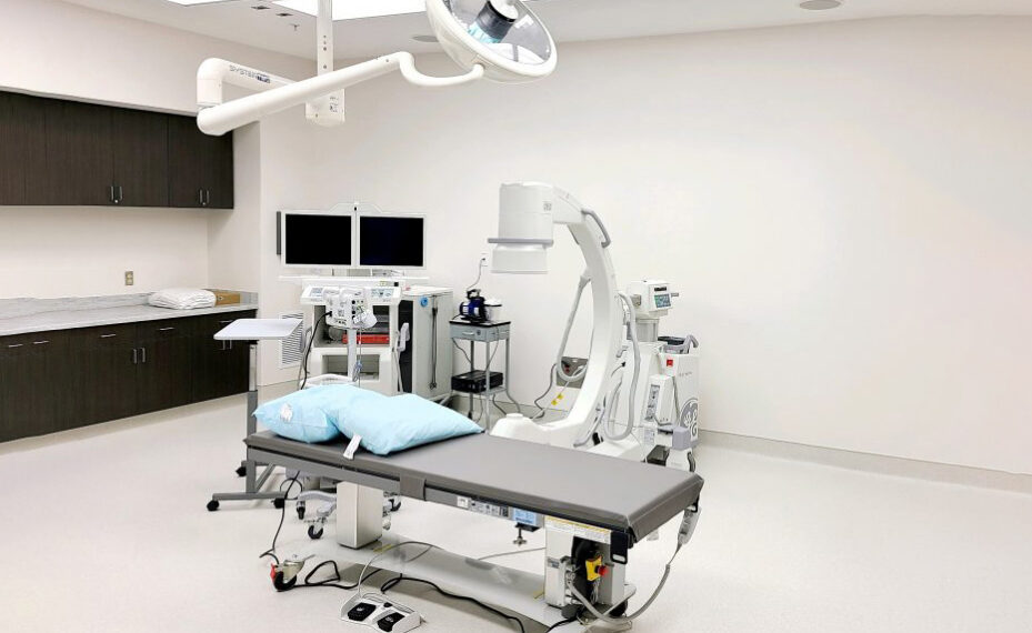 Clearway-Pain-Solutions-Interior-Patient-Room